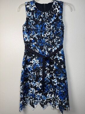 T TAHARI Lincoln Eyelet Lace‎ Overlay Dress Sm Lined Sheath Tie Waist Fairy Read